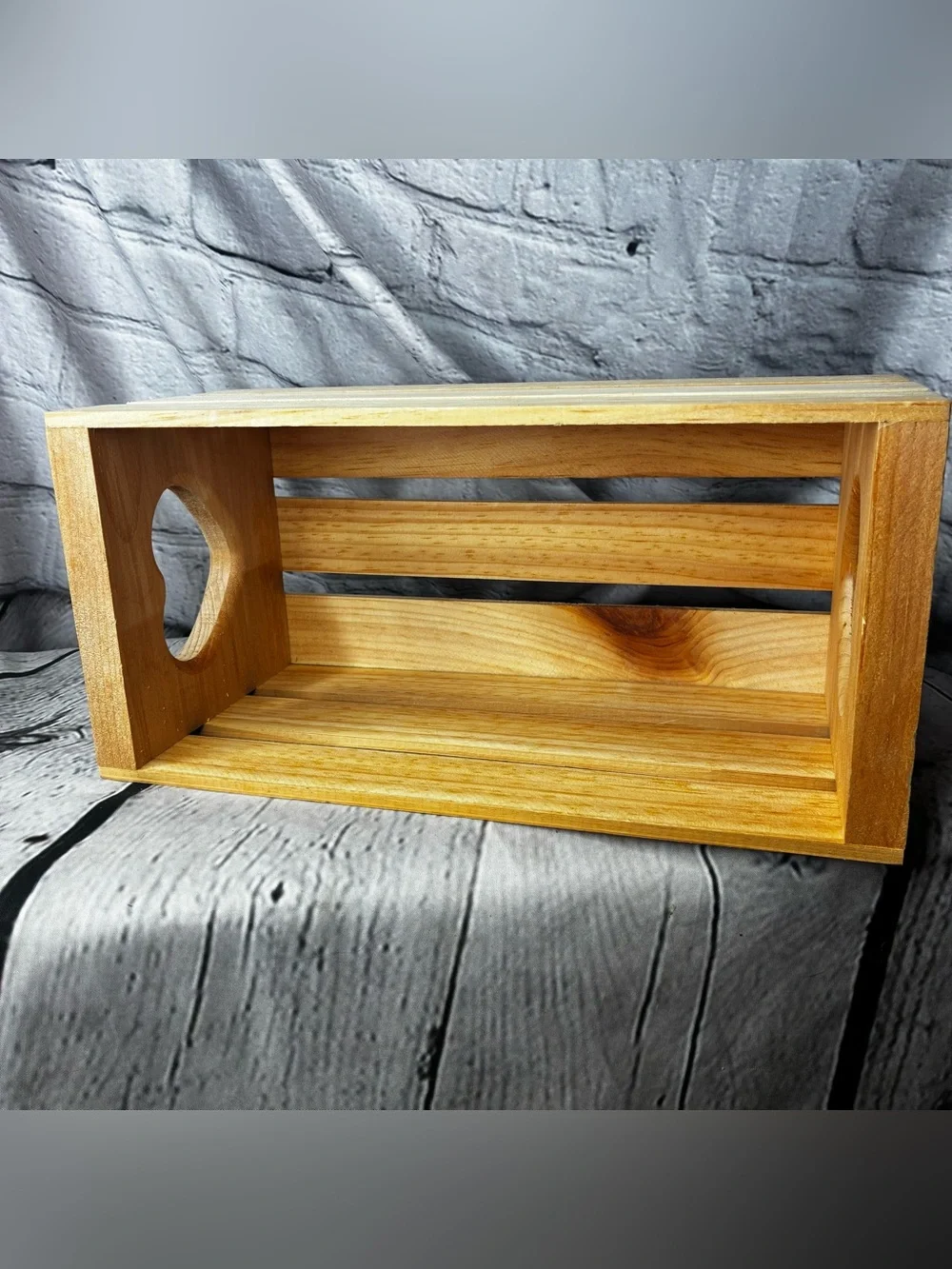 Vtg Unfinished Pine Wooden Heart Crate CottageCore 80s 90s 12x5.25” Primitive